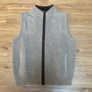 Men’s sweater vest